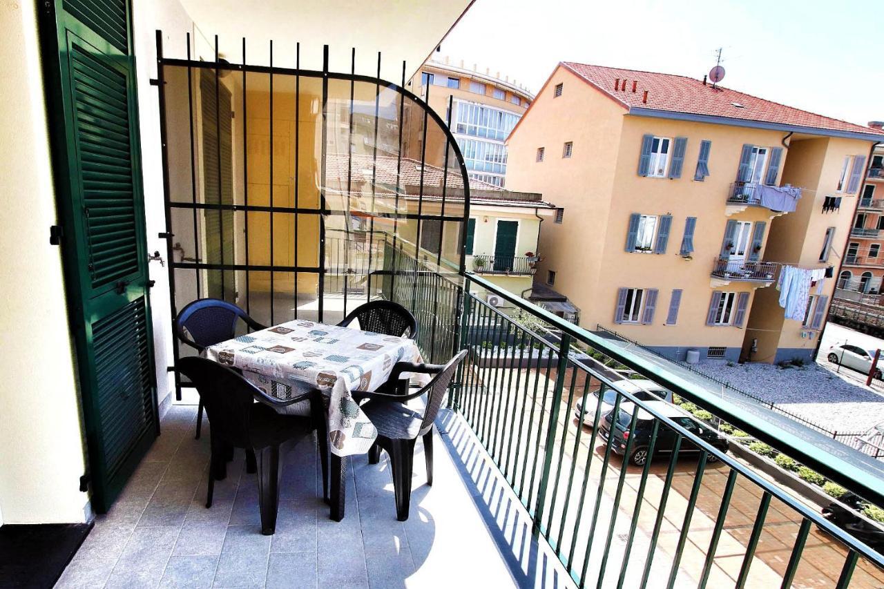 Macaia Appartement Lavagna Buitenkant foto